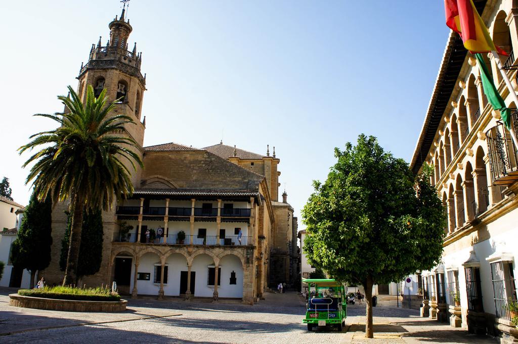 La Colegiata De Ronda Apartment Luaran gambar