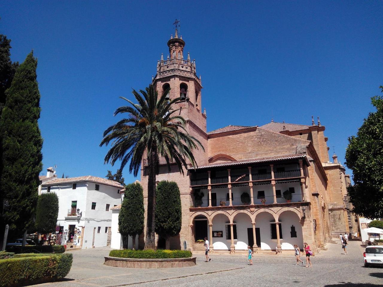 La Colegiata De Ronda Apartment Luaran gambar